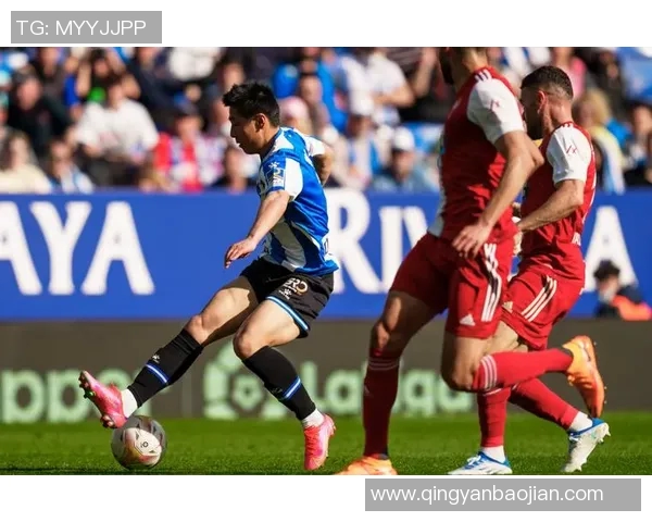 追逐梦想的脚步足球明星背后的真实故事与奋斗历程