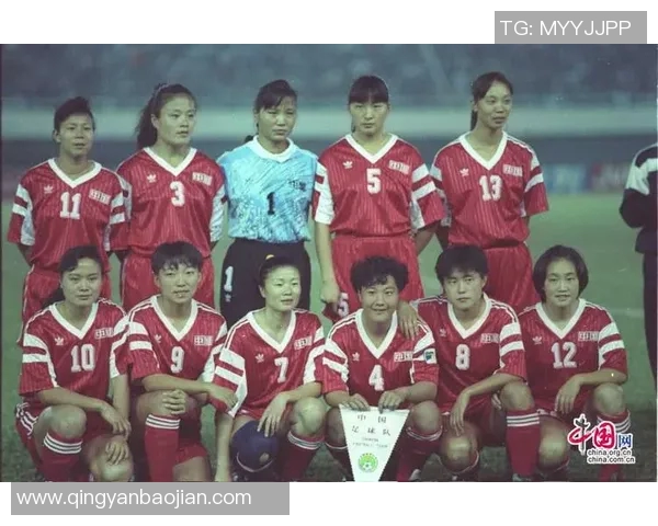 上一代足球明星的辉煌岁月与当今球坛的对比分析