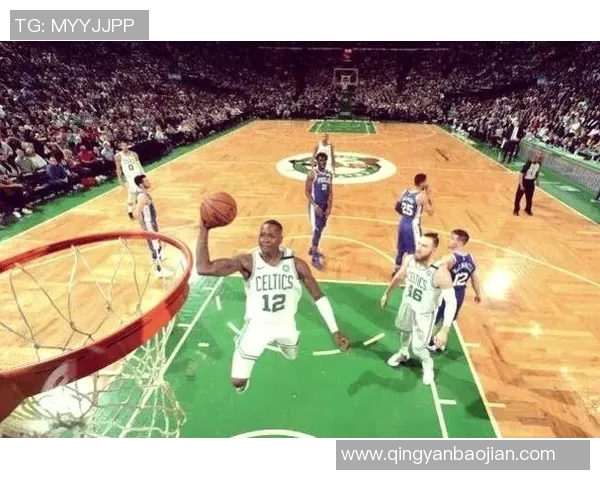 活塞与凯尔特人激战12月16日球迷期待精彩对决与精彩瞬间